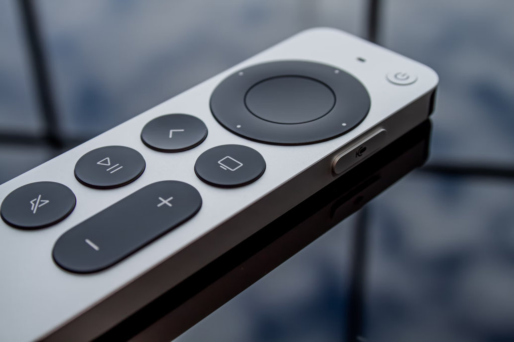 Apples Siri Remote med USB-C